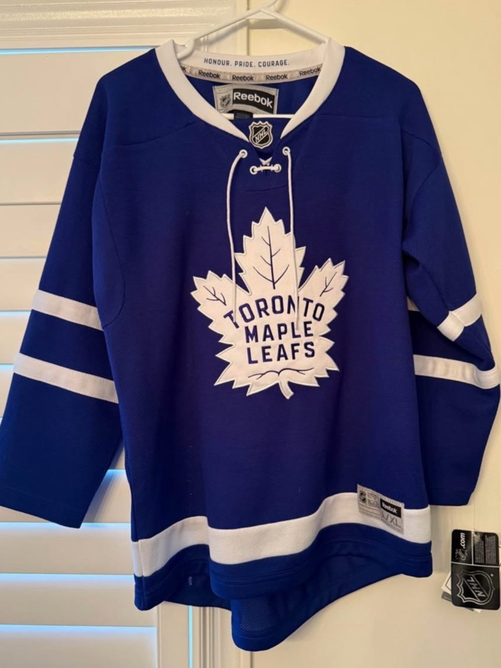 Toronto Maple Leafs Youth Reebok Hockey Jersey Sweater- New With Tags- L/XL